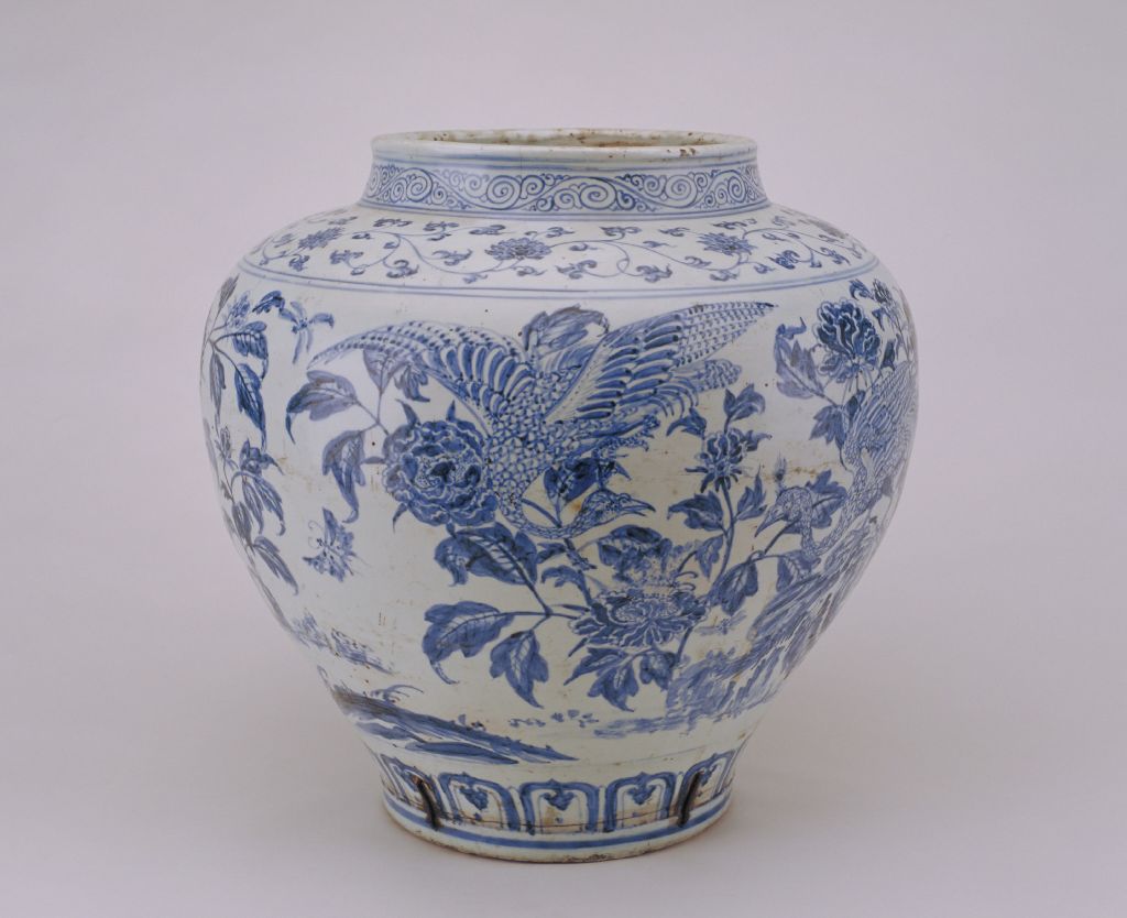 图片[1]-Large pot with blue and white peacock pattern-China Archive